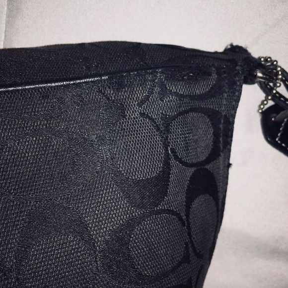 Gifting - Picture 12 of 14